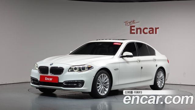 BMW 5 Series (F10) 528i Luxury Plus 2015 — фото 11