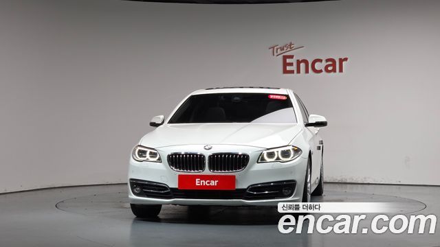 BMW 5 Series (F10) 528i Luxury Plus 2015 — фото 3