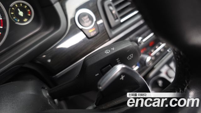 BMW 5 Series (F10) 528i Luxury Plus 2015 — фото 41
