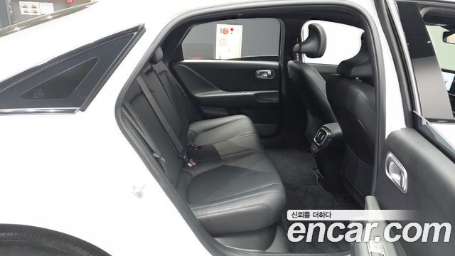 Hyundai Ioniq 6 Long Range AWD Prestige 2025 — фото 12