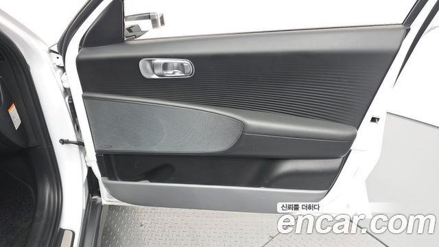 Hyundai Ioniq 6 Long Range AWD Prestige 2025 — фото 24