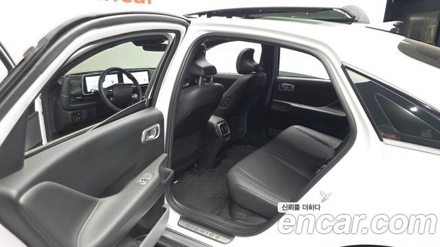 Hyundai Ioniq 6 Long Range AWD Prestige 2025 — фото 26