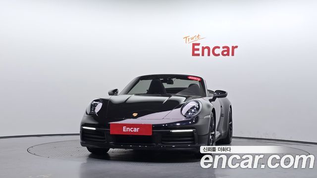 Porsche 911 (992) Carrera 4 Cabriolet 2021 — фото 3