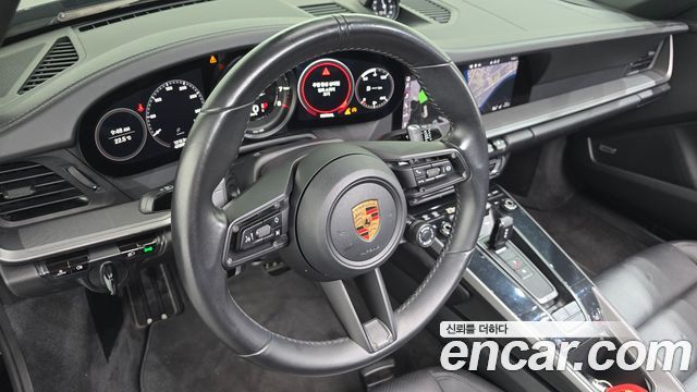 Porsche 911 (992) Carrera 4 Cabriolet 2021 — фото 15