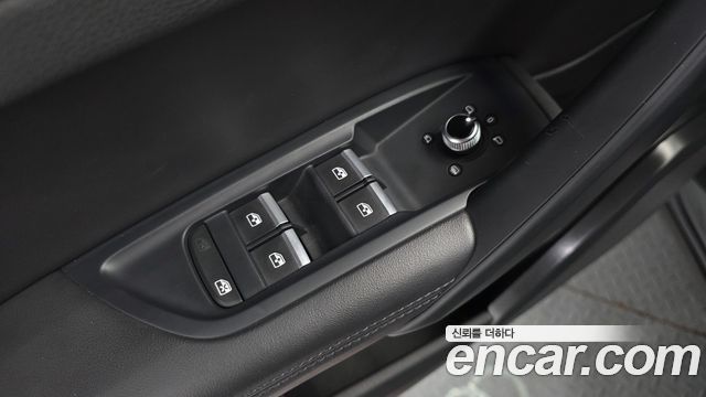 Audi Q5 (FY) 40 TDI Quattro Premium 2021 — фото 27