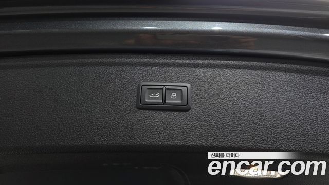 Audi Q5 (FY) 40 TDI Quattro Premium 2021 — фото 35