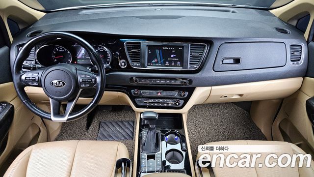 Kia Carnival Gasoline 9-Seater Hi-Limousine Noblesse Special 2019 — фото 7