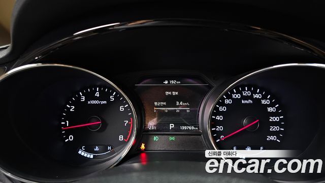 Kia Carnival Gasoline 9-Seater Hi-Limousine Noblesse Special 2019 — фото 8