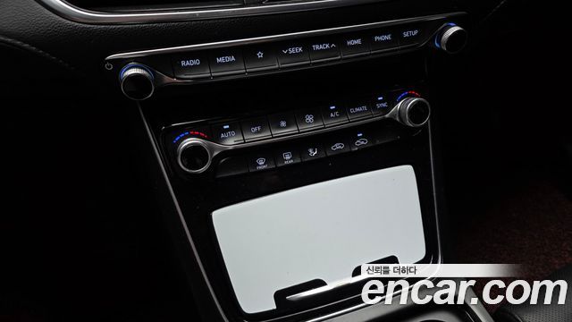 Hyundai Grandeur (IG) 3.0 LPi Modern Basic (Rental Car) 2019 — фото 17