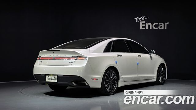 Lincoln MKZ Hybrid 2nd 2016 — фото 2