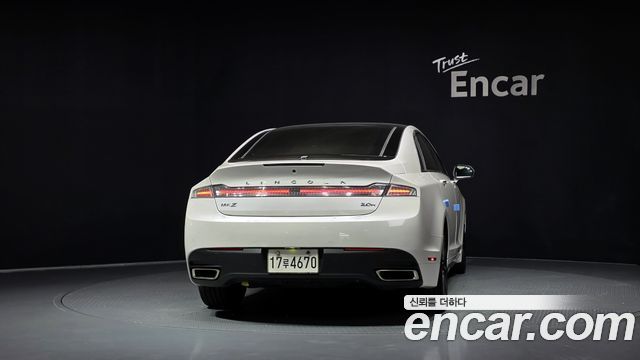 Lincoln MKZ Hybrid 2nd 2016 — фото 4