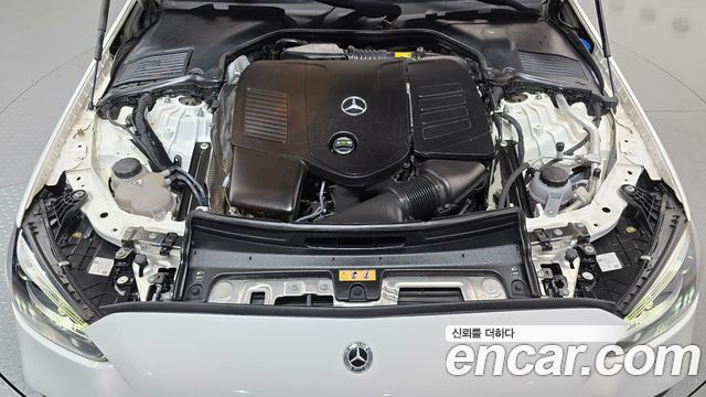 Mercedes-Benz C-Class (W206) C300 4MATIC AMG Line 2023 — фото 6