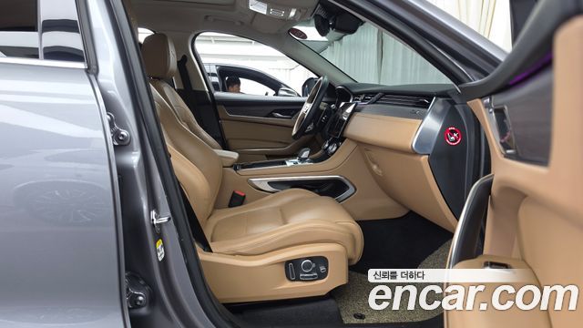 Jaguar F-PACE P 250 SE 2022 — фото 11