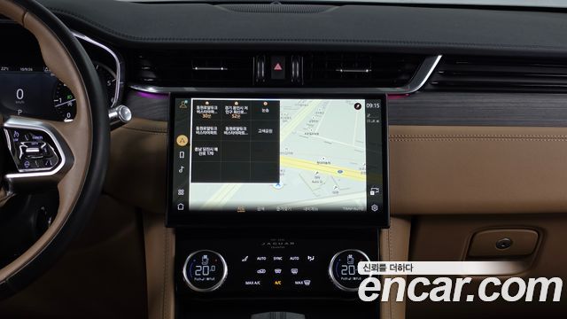 Jaguar F-PACE P 250 SE 2022 — фото 14