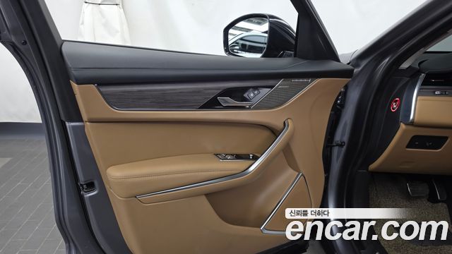 Jaguar F-PACE P 250 SE 2022 — фото 24