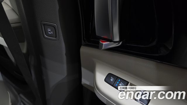 Kia Carnival (IV) Gasoline 9-Seater Gravity 2025 — фото 29