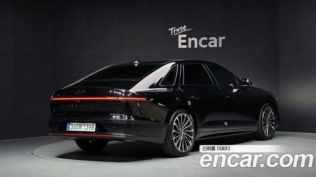 Hyundai Grandeur Hybrid (GN7) Calligraphy 2026 — фото 2