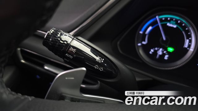 Hyundai Sonata Hybrid (DN8) Premium 2020 — фото 24
