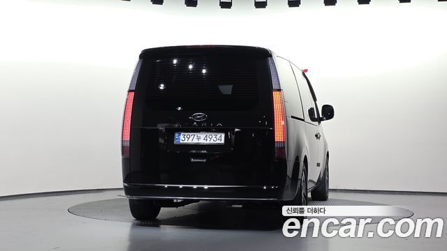 Hyundai Staria L3.5 Lounge 9-Seater Prestige 2022 — фото 4