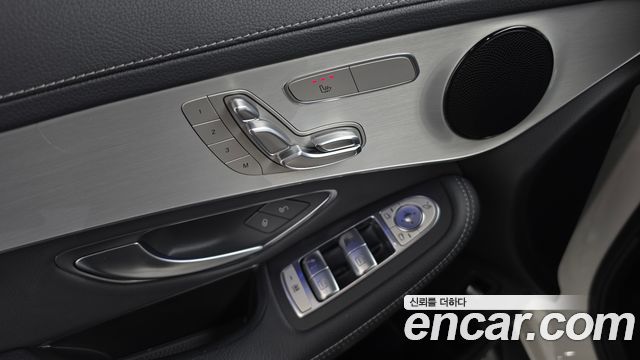 Mercedes-Benz GLC-Class (X253) GLC220 d 4MATIC 2021 — фото 27