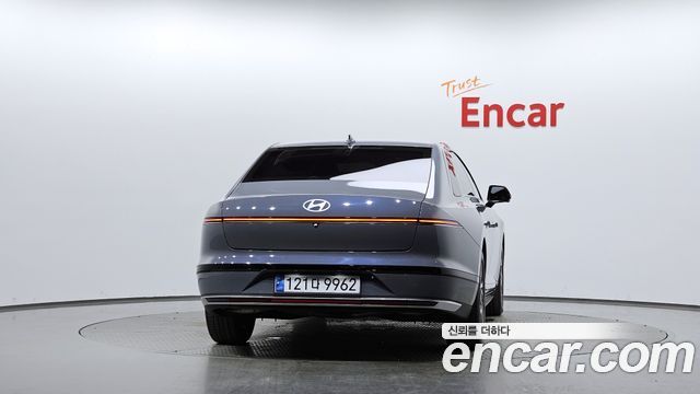 Hyundai Grandeur (GN7) 2,5 Gasoline 2WD Premium 2023 — фото 4