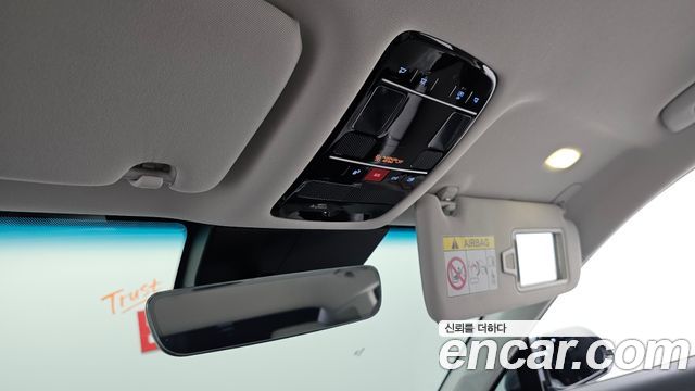 Hyundai Grandeur (GN7) 2,5 Gasoline 2WD Premium 2023 — фото 31