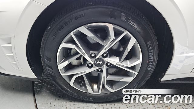 Hyundai Sonata (DN8) 2.0 Premium Plus 2022 — фото 5
