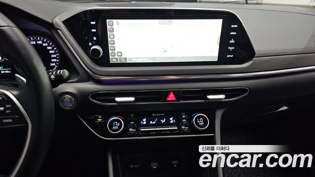Hyundai Sonata (DN8) 2.0 Premium Plus 2022 — фото 13