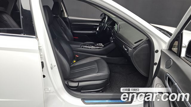Hyundai Sonata (DN8) 2.0 Premium Plus 2022 — фото 26