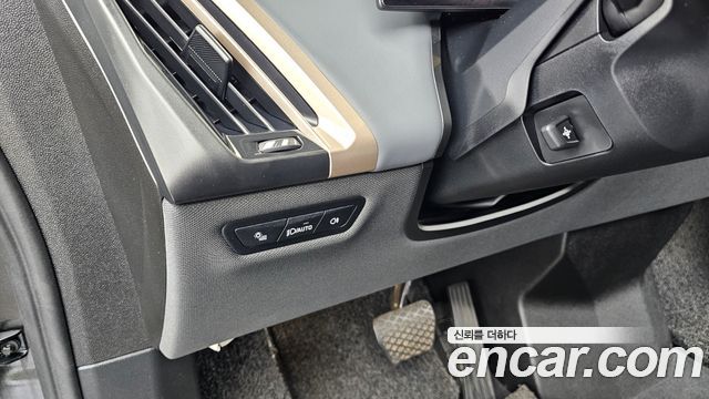 BMW iX xDrive50 Sports Plus 2022 — фото 27