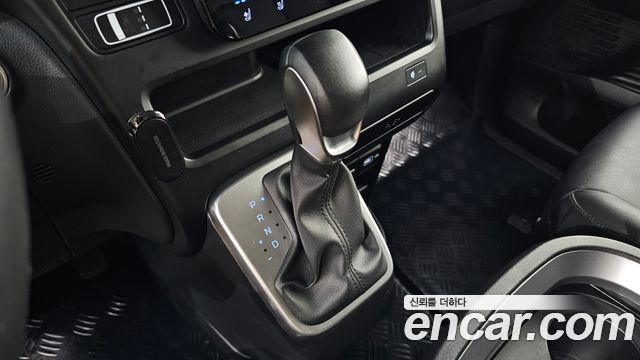 Hyundai Staria L3.5 Cargo 5-Seater Modern 2024 — фото 9