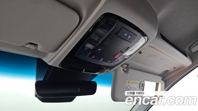 Hyundai Staria L3.5 Cargo 5-Seater Modern 2024 — фото 17