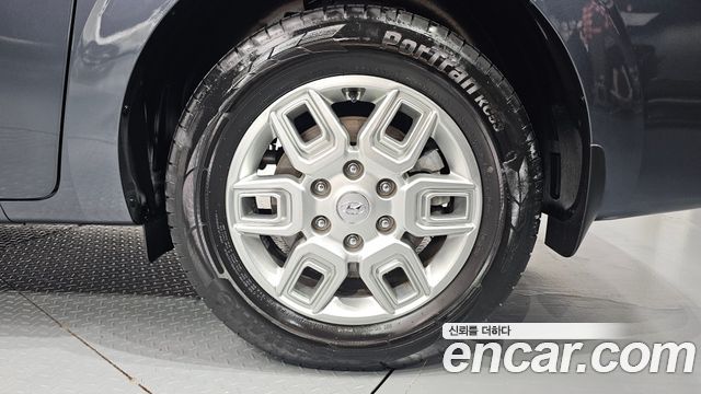 Hyundai Staria L3.5 Cargo 5-Seater Modern 2024 — фото 21