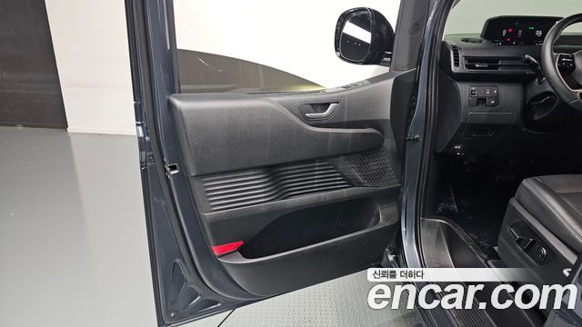Hyundai Staria L3.5 Cargo 5-Seater Modern 2024 — фото 24