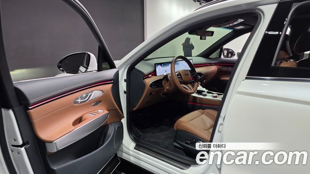 Genesis GV70 2.5T Gasoline 2WD 2025 — фото 10