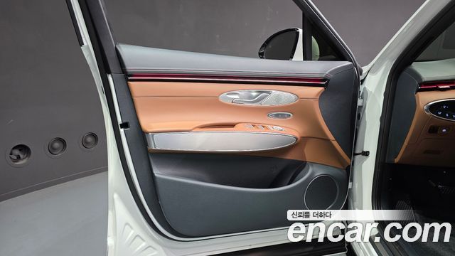 Genesis GV70 2.5T Gasoline 2WD 2025 — фото 24