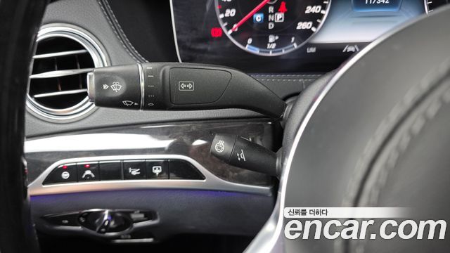 Mercedes-Benz S-Class (W222) S350 d 4MATIC AMG Line 2020 — фото 28