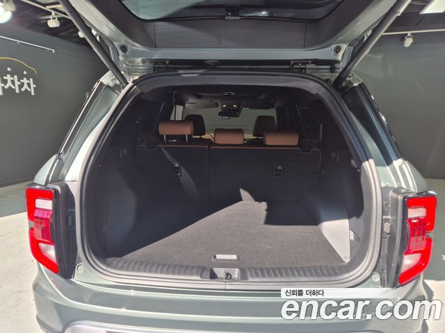 KG Mobility (SsangYong) Torres Gasoline 1.5 2WD T7 2024 — фото 4