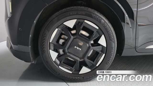 Kia Carnival (IV) HEV 7seater Signature 2025 — фото 5