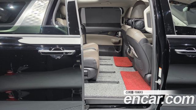 Kia Carnival (IV) HEV 7seater Signature 2025 — фото 11