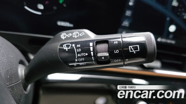 Kia Carnival (IV) HEV 7seater Signature 2025 — фото 20