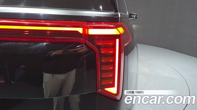 Kia Carnival (IV) HEV 7seater Signature 2025 — фото 23