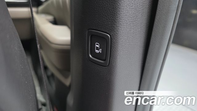 Kia Carnival (IV) HEV 7seater Signature 2025 — фото 32