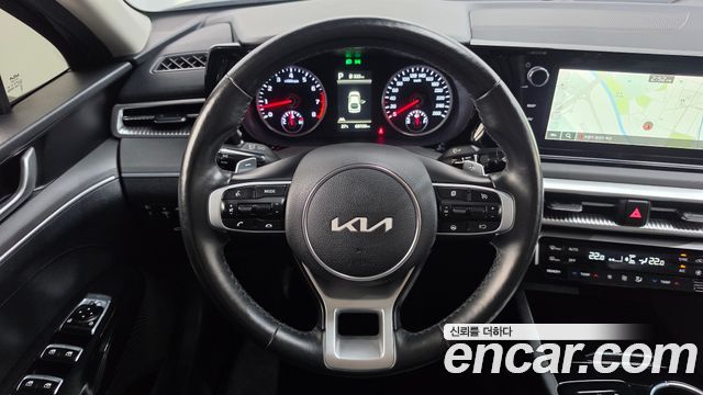 Kia K5 (III) 2.0 Prestige 2022 — фото 13