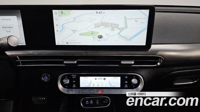 Genesis GV60 Standard AWD 2022 — фото 14