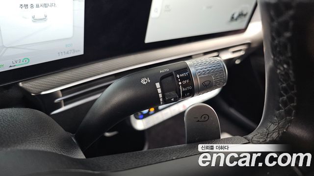 Genesis GV60 Standard AWD 2022 — фото 29