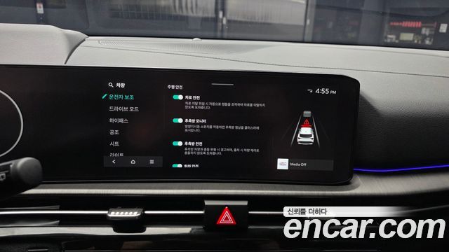 Kia Sportage (V) Gasoline 1.6 Turbo 2WD Signature X Line 2025 — фото 16