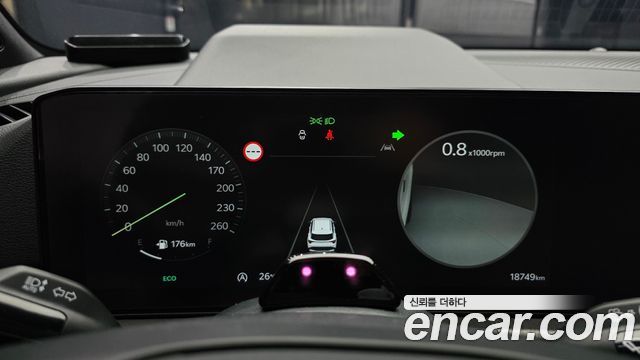 Kia Sportage (V) Gasoline 1.6 Turbo 2WD Signature X Line 2025 — фото 29