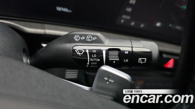 Kia Sportage (V) Gasoline 1.6 Turbo 2WD Signature X Line 2025 — фото 35