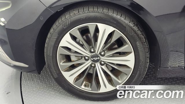 Kia K8 Hybrid Noblesse 2022 — фото 5